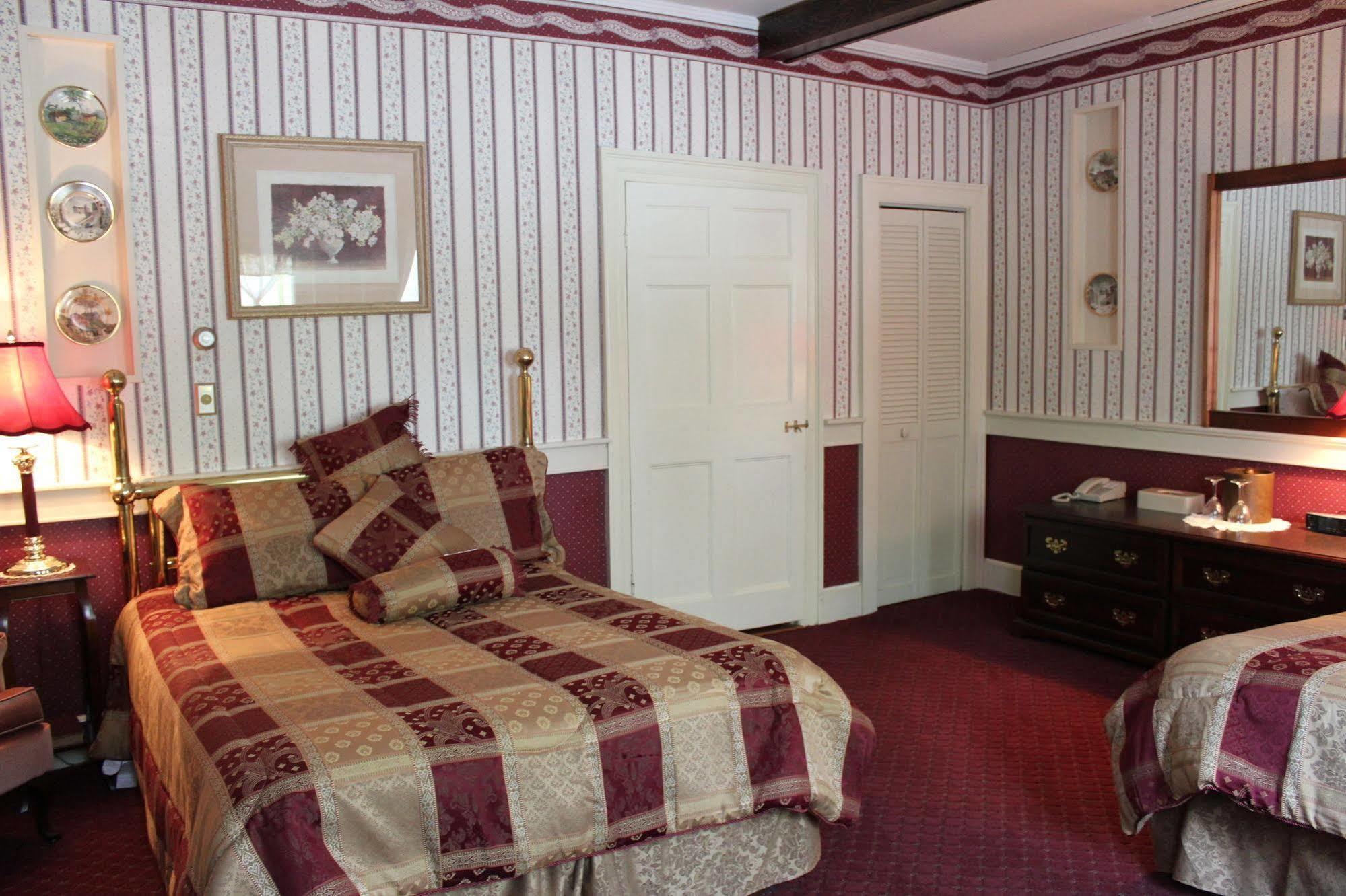 Tara Manor Inn St. Andrews By The Sea Eksteriør billede